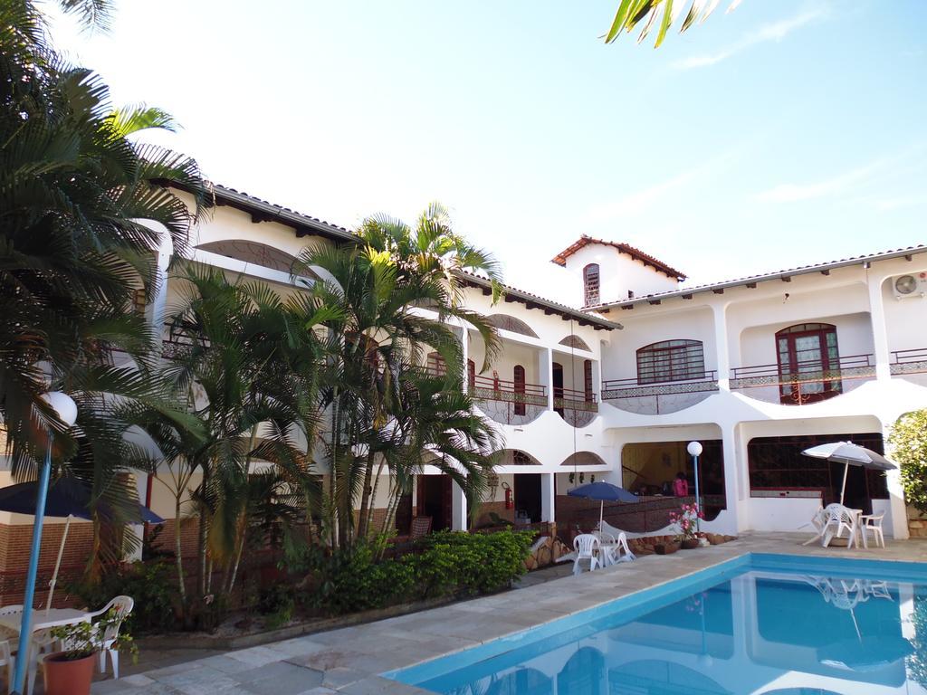Pousada Pollyana Pirenopolis Bagian luar foto